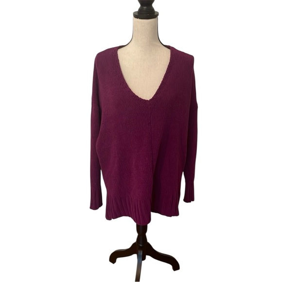 Show Me Your Mumu Hug Me V-Neck Purple Women's Sweater Size Small EUC Soft - Picture 1 of 8